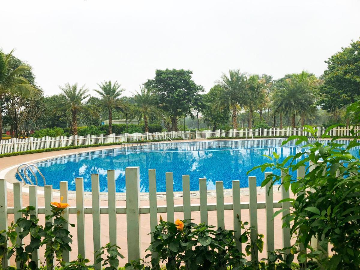 Rosee House -Luxury Apartment In Vinhomes Greenbay Hanoi Kültér fotó