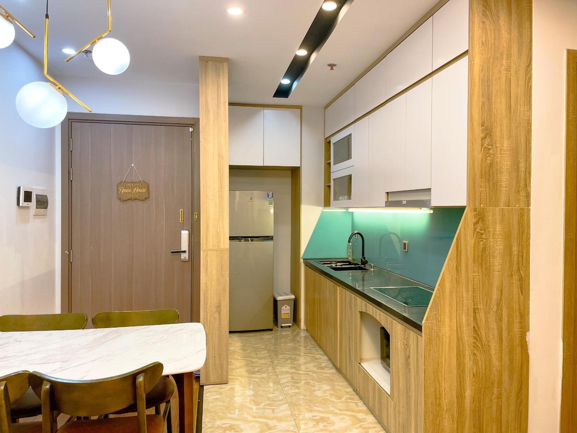 Rosee House -Luxury Apartment In Vinhomes Greenbay Hanoi Kültér fotó